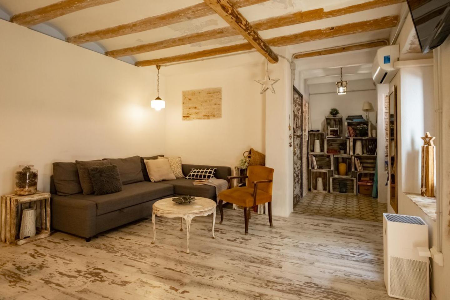 Apartamento En El Corazon De Tarragona. Planta Baja Con Patio. Exterior photo